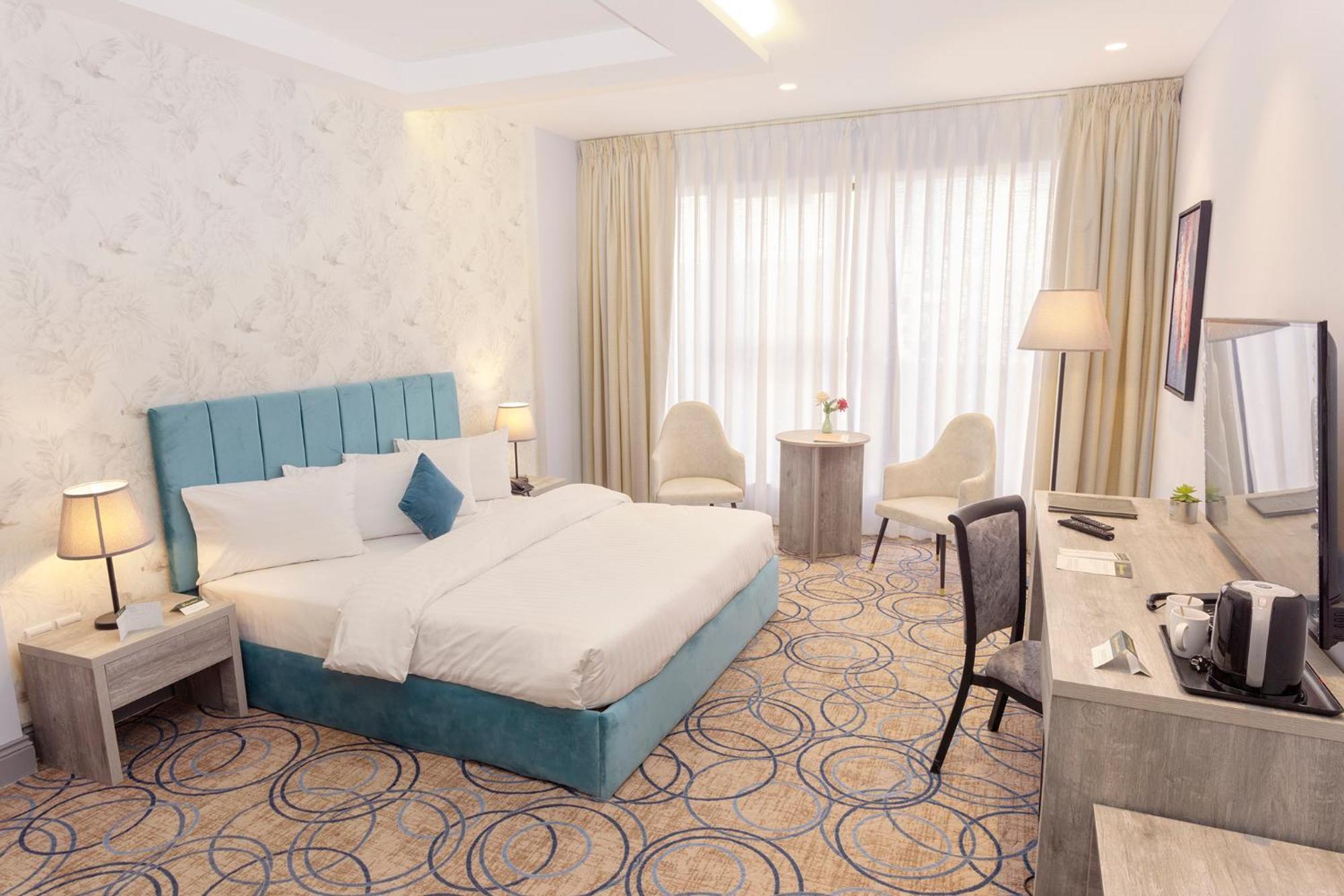 Luxury Palace Hotel Amman Exteriör bild